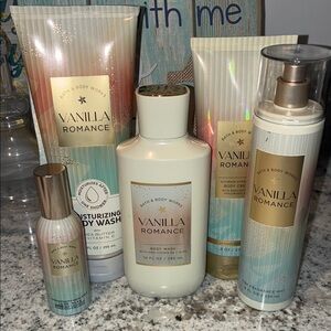 Bath & Bodyworks vanilla romance, gift set combo